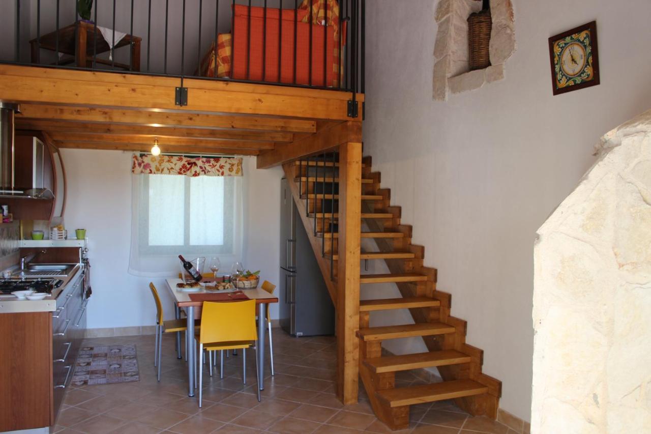 Villa Clara Chiaramonte Gulfi Buitenkant foto