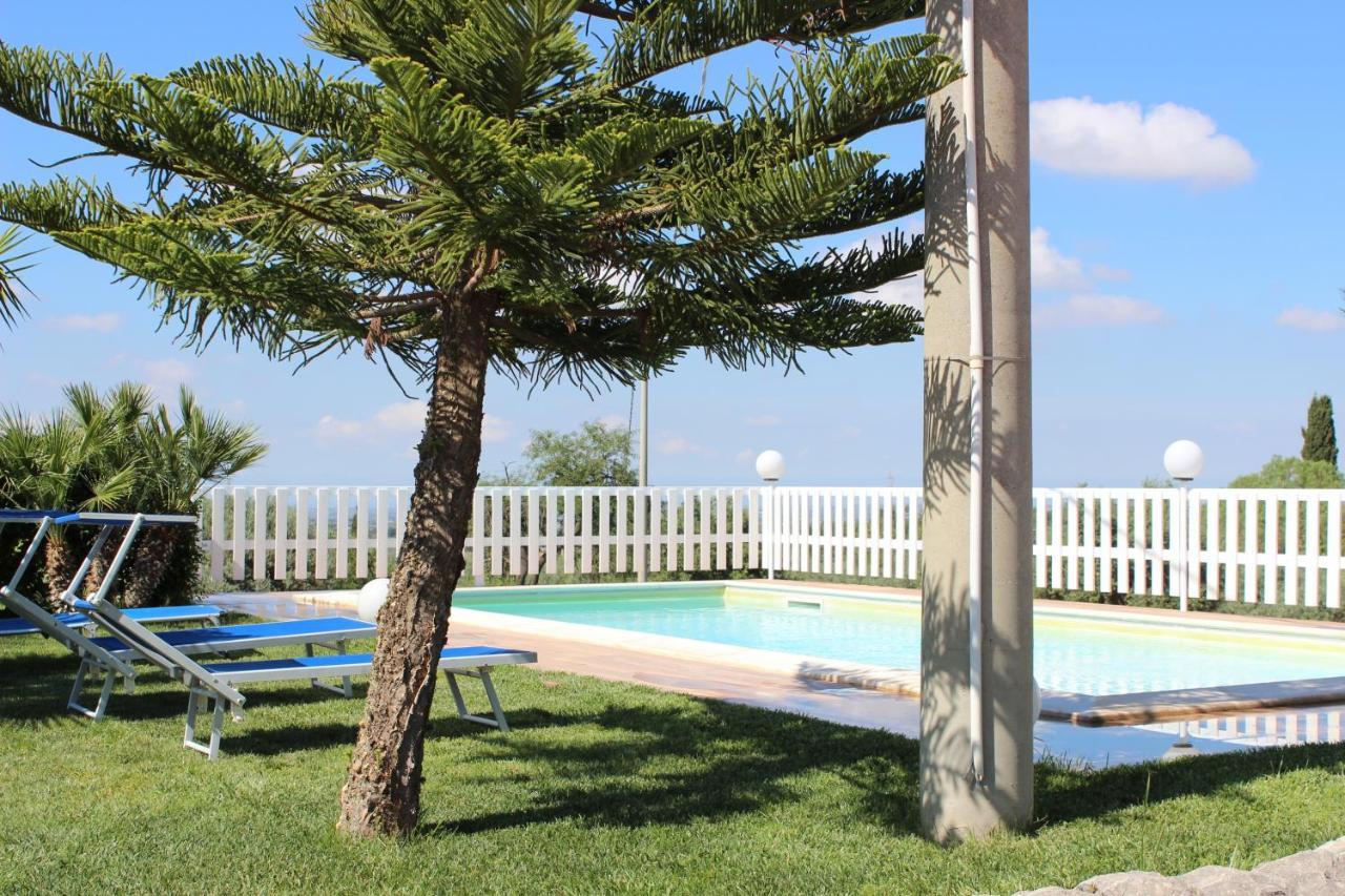 Villa Clara Chiaramonte Gulfi Buitenkant foto
