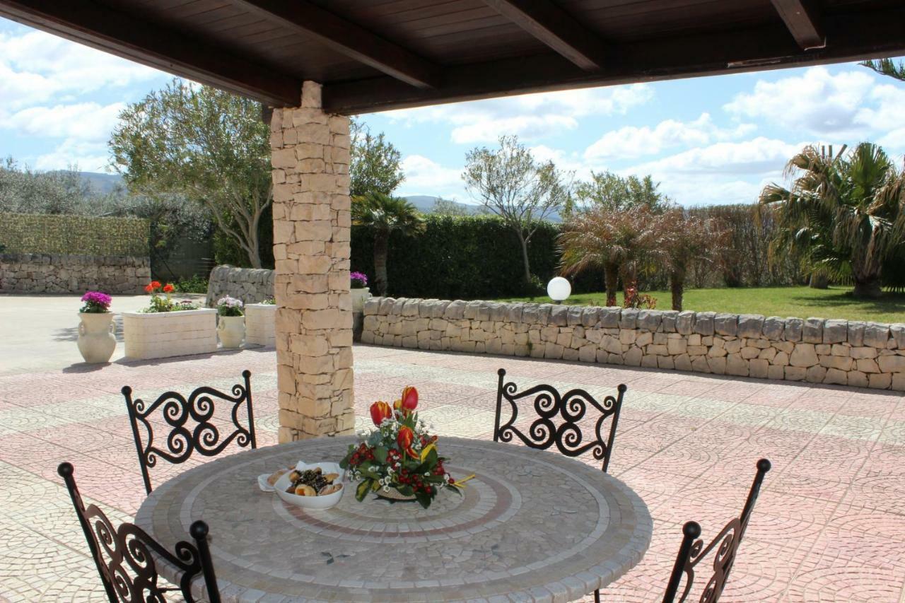 Villa Clara Chiaramonte Gulfi Buitenkant foto